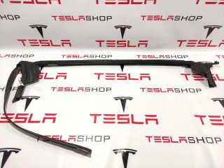 Уплотнитель стекла внутренний двери, ориг. номер 1032178-00-D, Tesla Model X 2015-2021