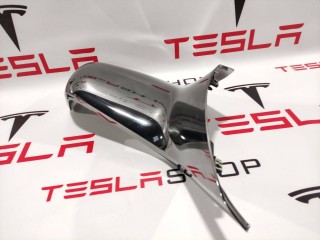 Накладка хром 2-го ряда сидений наружная, ориг. номер 1062962-00-A, Tesla Model X 2015-2021