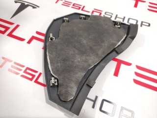 Накладка боковая торпеды, ориг. номер 1043543-00-D, Tesla Model X 2015-2021