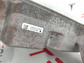 Джаншен бокс передний, ориг. номер 1049678-00-G, Tesla Model X 2015-2021