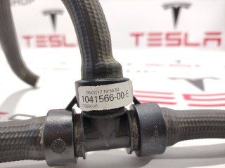 Шланги охлаждающей жидкости, ориг. номер 1041566-00-E, Tesla Model X 2015-2021