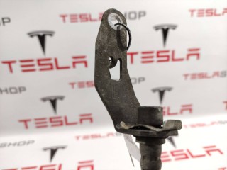 Кронштейн крепления тормозного шланга, ориг. номер 6006356-00-Z, Tesla Model S 2012-2016