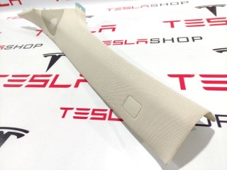 Накладка стойки А, ориг. номер 1002485-00-I, Tesla Model S 2012-2016