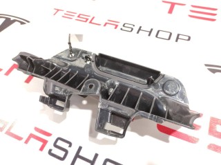 Кронштейн накладки, стойки В, ориг. номер 1103776-00-L, 1098403, Tesla Model 3 2017-2021