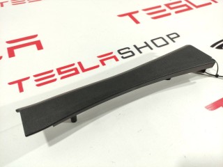 Накладка стойки А, (средняя высота), ориг. номер 1007711-00-D, Tesla Model S 2012-2016