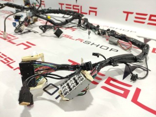Электропроводка центральной панели, ориг. номер 1004422-92-N, Tesla Model S 2012-2016
