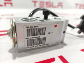 прочая запчасть, ориг. номер 6008481-00-B, Tesla Model X 2015-2021