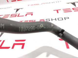 Шланги охлаждающей жидкости, ориг. номер 1037296-00-C, Tesla Model S 2012-2016