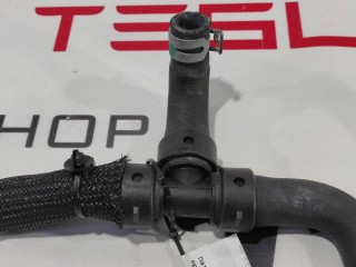 Шланги охлаждающей жидкости, ориг. номер 1058001-00-E, Tesla Model S 2012-2016