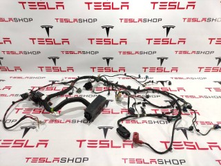 Электропроводка передняя подкапотная, ориг. номер 1031237-80-E, 1031237-81-E, Tesla Model S 2012-2016