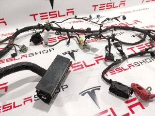 Электропроводка передняя подкапотная, ориг. номер 1031237-80-E, 1031237-81-E, Tesla Model S 2012-2016