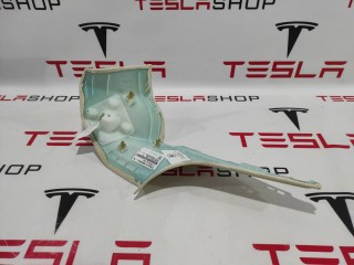 Накладка стойки С, ориг. номер 1007437-00-D, Tesla Model S 2012-2016