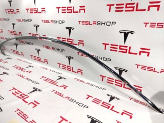 Молдинг кузова боковой, ориг. номер 103930800A, Tesla Model S 2012-2016