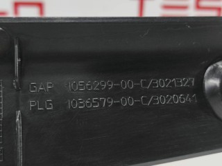Датчик прижатия (накладка крышки багажника), ориг. номер 1056299-00-C, 1036579-00-C, Tesla Model X 2015-2021