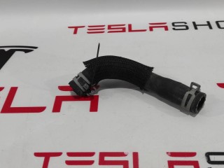 Шланги охлаждающей жидкости, ориг. номер 1058001-00-E, Tesla Model S 2012-2016