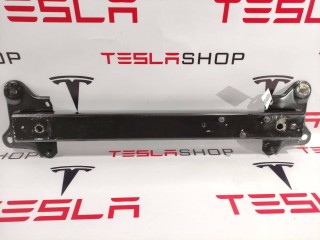 Поперечная балка усиления стаканов, ориг. номер 1075042-00-F, 1075044-00-E, Tesla Model 3 2017-2021