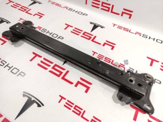 Поперечная балка усиления стаканов, ориг. номер 1075042-00-F, 1075044-00-E, Tesla Model 3 2017-2021