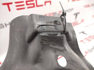 Крышка пружинной подвески, ориг. номер 1111303-00-B, Tesla Model 3 2017-2021