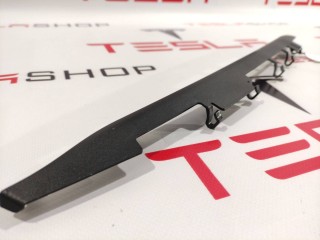 прочая запчасть, ориг. номер 1130985-00-B, Tesla Model Y 2020-2026