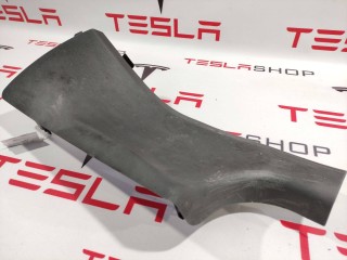 Накладка стойки С, ориг. номер 1494625-00-C, 1494625-79-B, Tesla Model Y 2020-2026