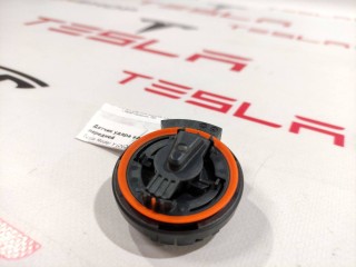 Датчик удара (давления воздуха), ориг. номер 1036762-00-A, Tesla Model Y 2020-2026