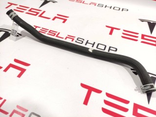 Шланг системы охлаждения чарджер - выход, ориг. номер 1065388-00-C, Tesla Model S 2016-2021
