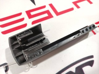 прочая запчасть, ориг. номер 1031676-00-A, Tesla Model S 2012-2016
