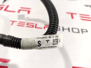 Зажим клеммы АКБ 12V (Минус - ), ориг. номер 2092875-00-A, Tesla Model S 2016-2021
