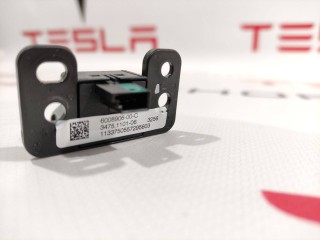 Кнопка открытия бардачка, ориг. номер 6008906-00-C, Tesla Model S 2012-2016