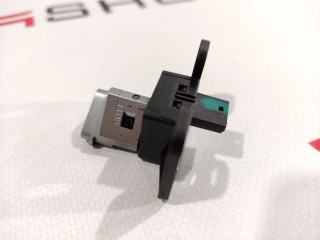 Кнопка открытия бардачка, ориг. номер 6008906-00-C, Tesla Model S 2012-2016