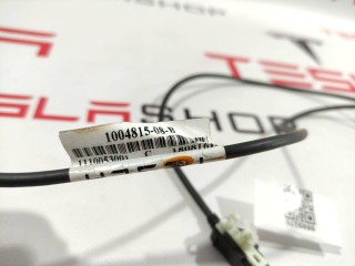 Кабель USB, ориг. номер 1004815-08-B, Tesla Model S 2016-2021