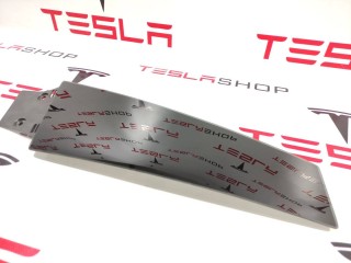 Накладка стойки B, наружная, ориг. номер 1004534-00-B, Tesla Model S 2012-2016
