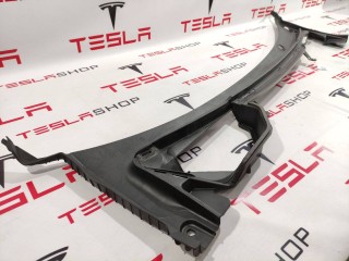Подкапотная накладка стеклоочистителей, ориг. номер 1008976-00-E, Tesla Model S 2012-2016