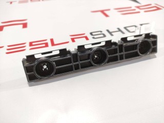прочая запчасть, ориг. номер 1003691-00-A, Tesla Model S 2012-2016
