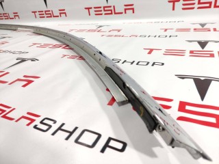 Молдинг кузова боковой, ориг. номер 103930800A, Tesla Model S 2012-2016