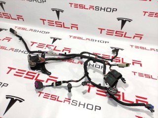 Электропроводка центральной панели, ориг. номер 1005312-03-H, Tesla Model S 2012-2016