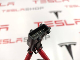 прочая запчасть, ориг. номер 1015585-00-A, Tesla Model X 2015-2021