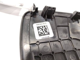 Накладка боковая торпеды, ориг. номер 1083361-00-D, Tesla Model 3 2017-2021