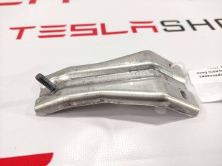 Кронштейн крепления расширительного бачка, ориг. номер 1006420-00-B, Tesla Model S 2012-2016