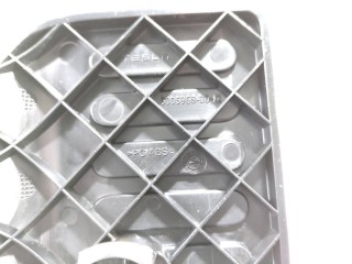 Панель для отдыха ноги водителя, ориг. номер 6005968-00-C, 6005968-88-C, Tesla Model S 2012-2016