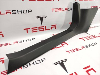 Накладка стойки А, ориг. номер 1002516-00-C, Tesla Model S 2012-2016