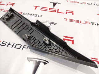 прочая запчасть, ориг. номер 1010339-00-D, Tesla Model S 2012-2016