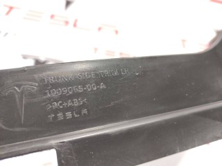 прочая запчасть, ориг. номер 1009065-00-A, Tesla Model S 2012-2016
