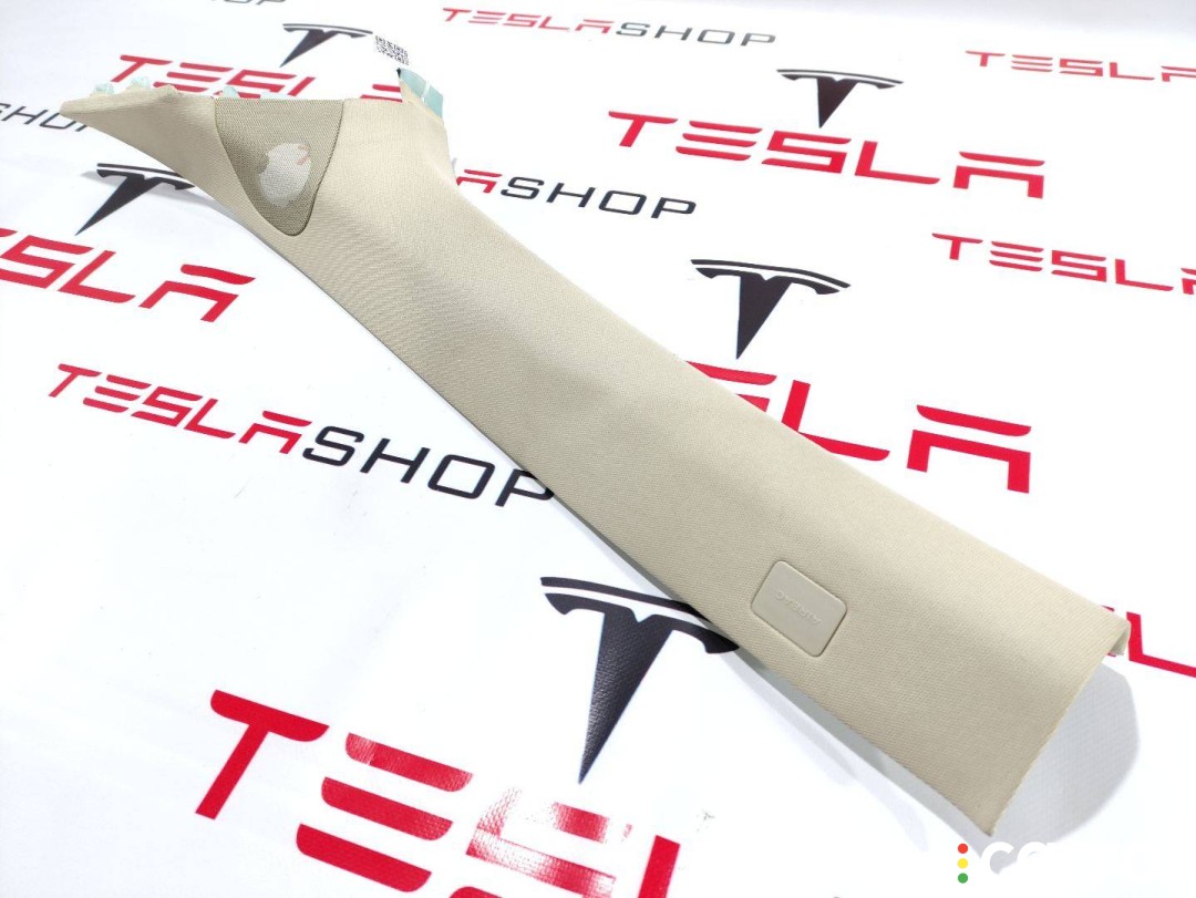 1002485-00-E Накладка стойки А Tesla Model S 2015г. - фото №1