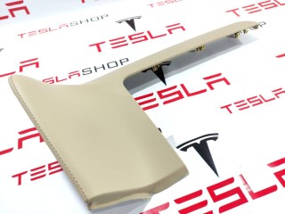 Накладка центральной панели, ориг. номер 1002310-10-D, Tesla Model S 2012-2016