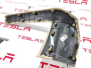 Накладка центральной панели, ориг. номер 1002310-10-D, Tesla Model S 2012-2016