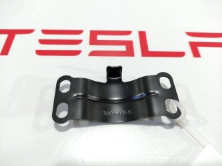 Пластина пружины подъемной задней двери, ориг. номер 1050964-00-B, Tesla Model X 2015-2021