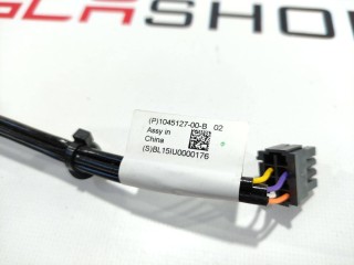 прочая запчасть, ориг. номер 1045127-00-B, Tesla Model S 2012-2016