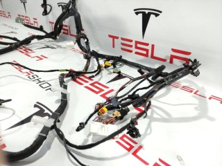 Электропроводка центральной панели, ориг. номер 1067960-00-D, Tesla Model 3 2017-2021
