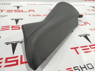 Подушка сиденья 2-го ряда (боковая), ориг. номер 1096027-91-H, Tesla Model 3 2017-2021